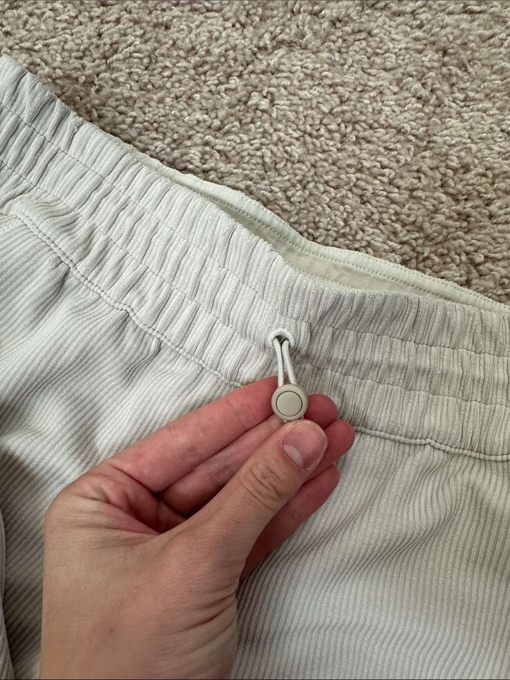 Lululemon Wide Leg Pants - ULTRA COMFY! Size 6 - Picture 6 of 6